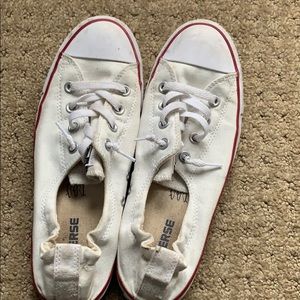 Converse chucks with elastic back